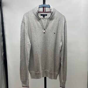 Tommy Hilfiger Men’s Light Gray Half-Zip Sweater